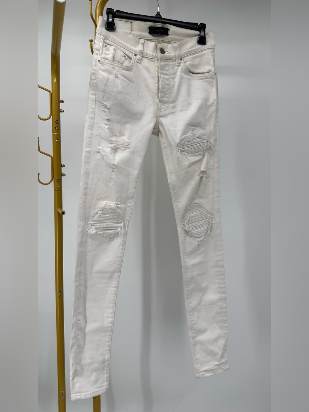 AMIRI MX1 White Leather Patch Distressed Skinny Jeans Size 29